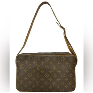 Louis Vuitton Vintage Sac Bandouliere French Company